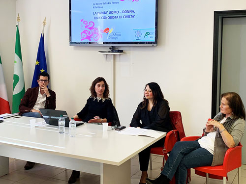 Donne in Campo a Ferrara