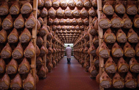 magazzino prosciutti